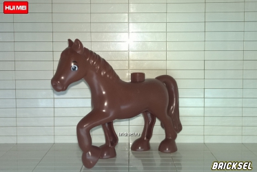 Конь, лошадь темно-коричневая