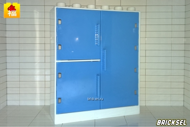 Шкаф белый с голубыми дверками