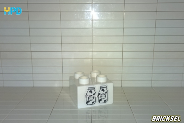 Кубик 2х2 с наклейкой 2 бутылки молока белый