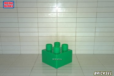 Кубик с высокими штырьками 2х2 зеленый