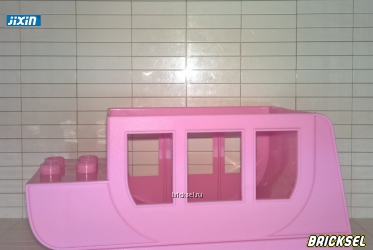 Каретный кузов розовый