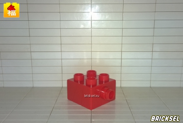 Кубик с боковым креплением 2х2 красный