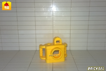 Фотоаппарат желтый