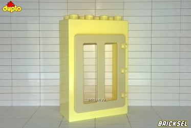 Дверь светло-желтая с бежевой панорамной створкой